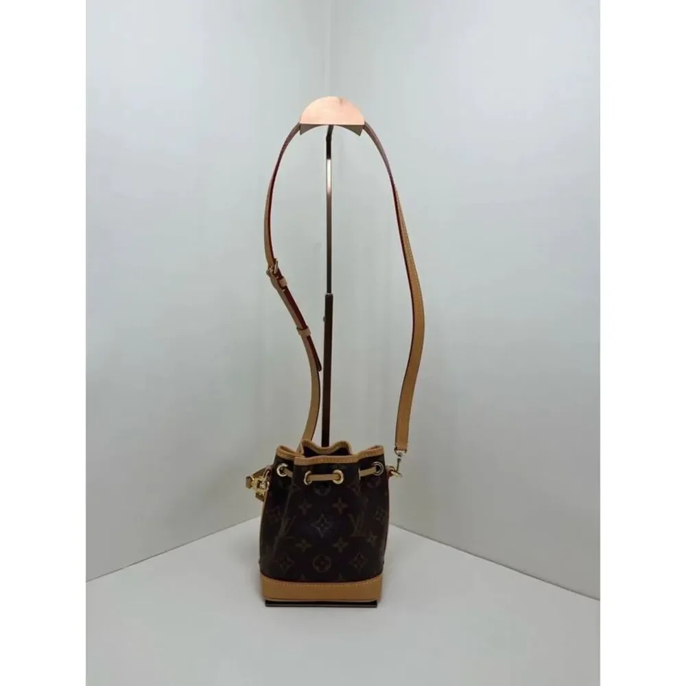 Louis Vuitton Women Pre-Loved Bag Very Good Condition